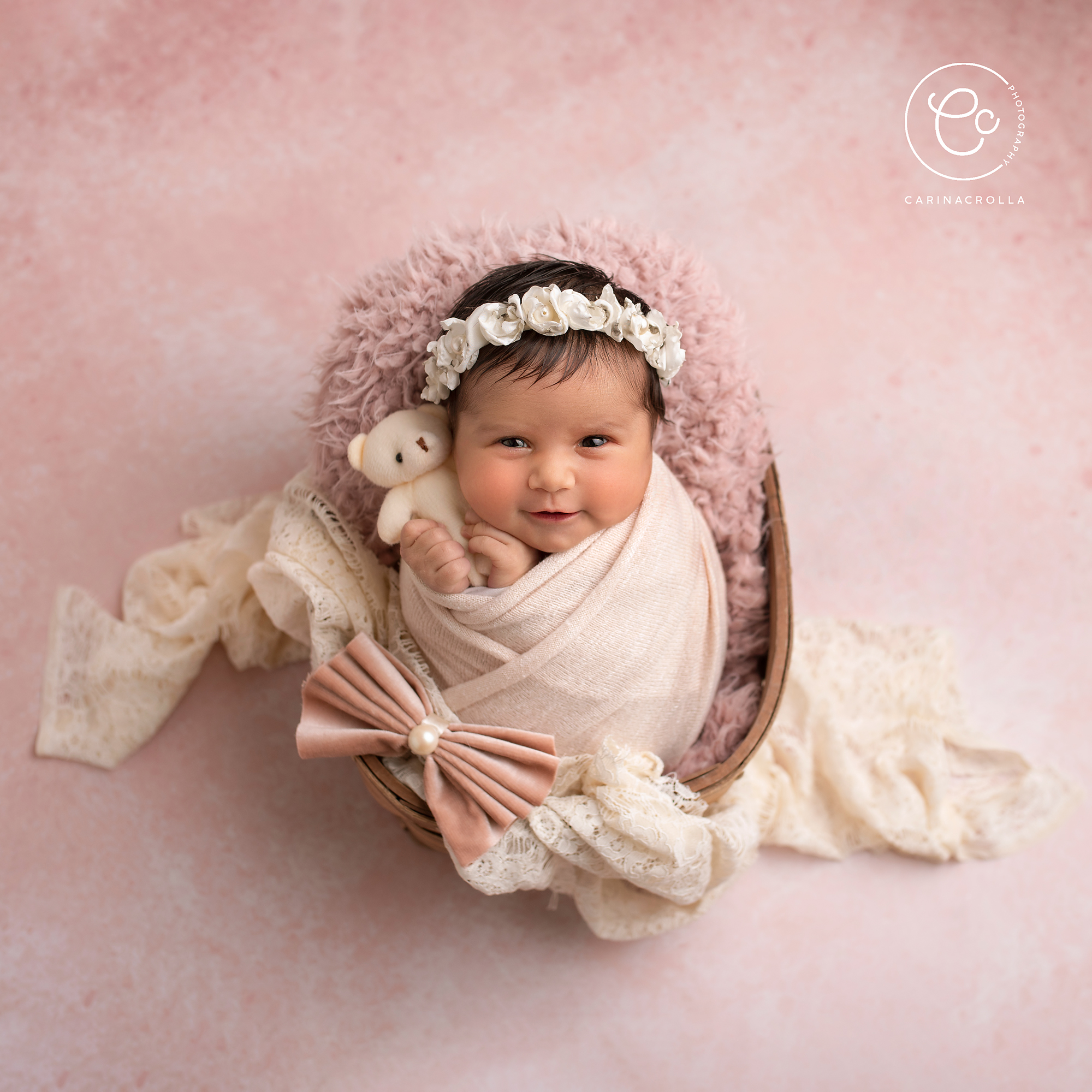 newborn girl photography